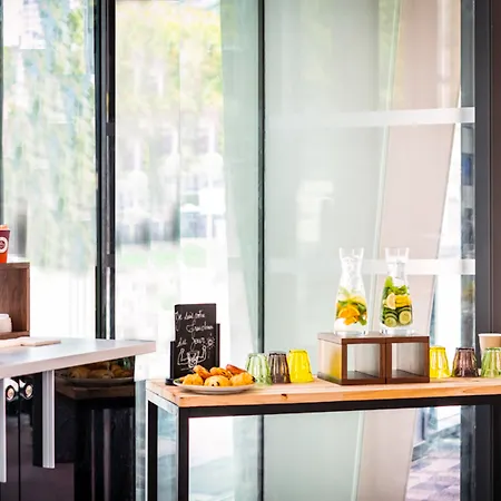 Ibis Styles Meteor Avenue D'italie Hotel 3*