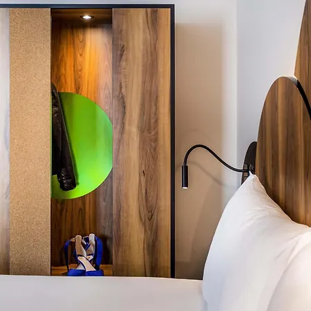 Hotel Ibis Styles Meteor Avenue D'italie