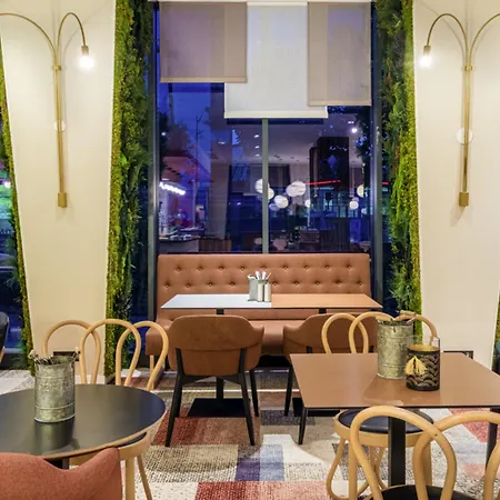 Ibis Styles Meteor Avenue D'italie Hotel