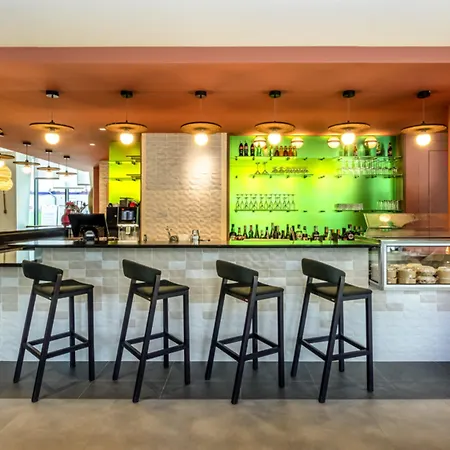 Ibis Styles Meteor Avenue D'italie Hotel 3*