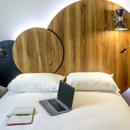 Ibis Styles Meteor Avenue D'italie מלון 3*