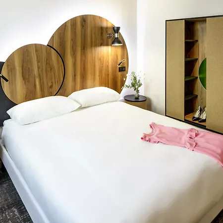 호텔 Ibis Styles Meteor Avenue D'italie 3*